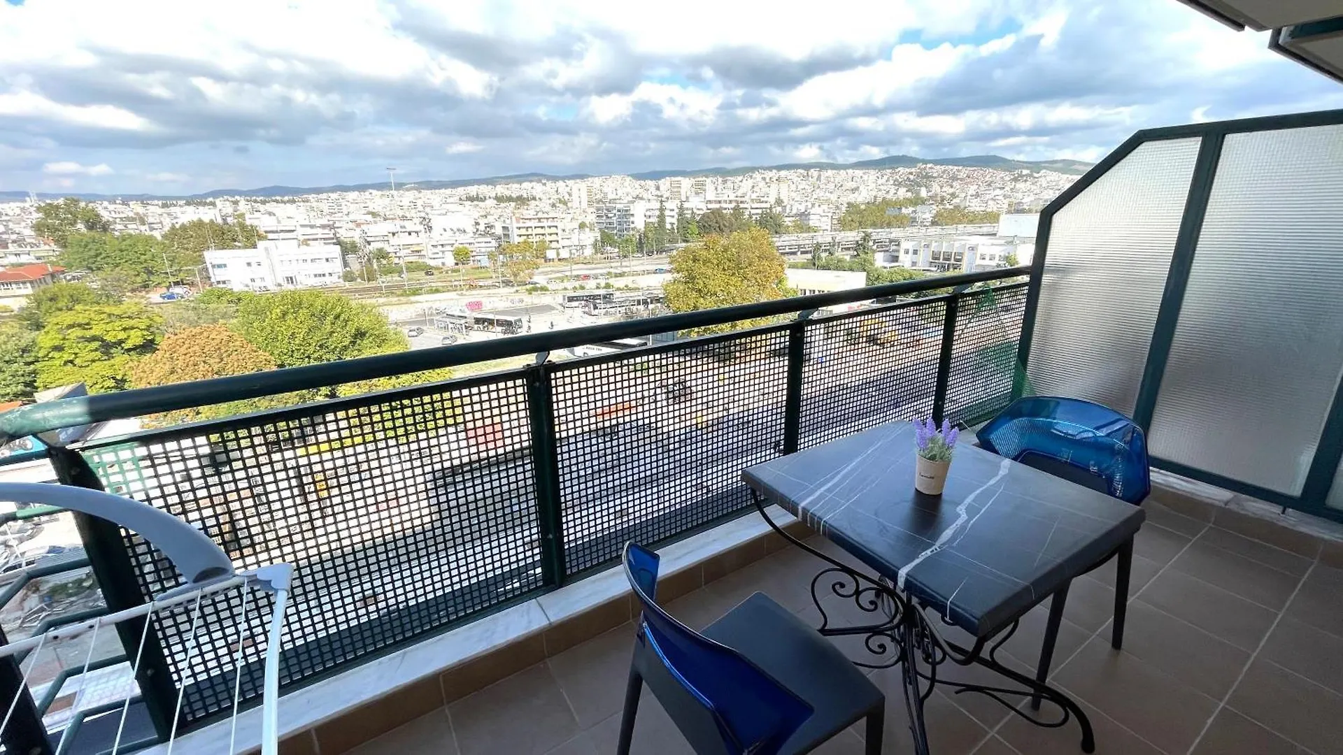 Studio Thea Thessaloniki Apartment